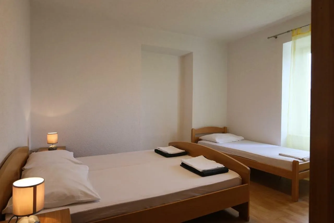 Apartment In Silo/Insel Krk 13554 Silo (Krk)