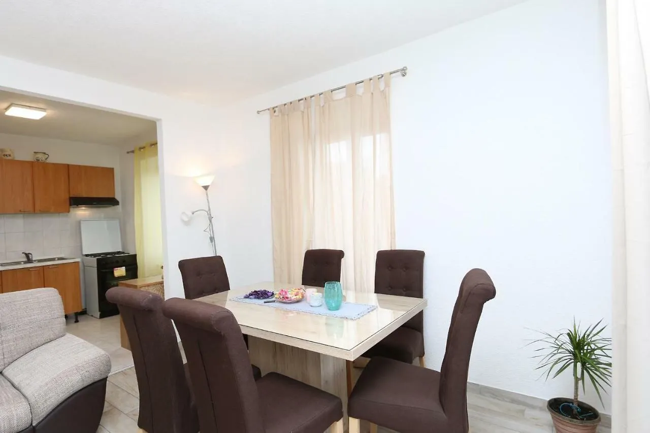 Apartment In Silo/Insel Krk 13554 0*, Šilo Chorvatsko